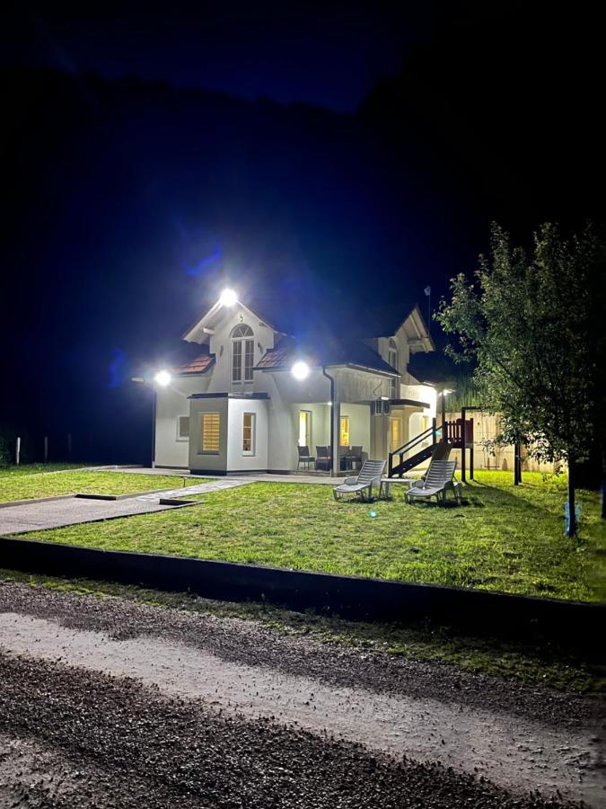 Cobras Plivsko Jezero, Jajce Vila Exterior foto