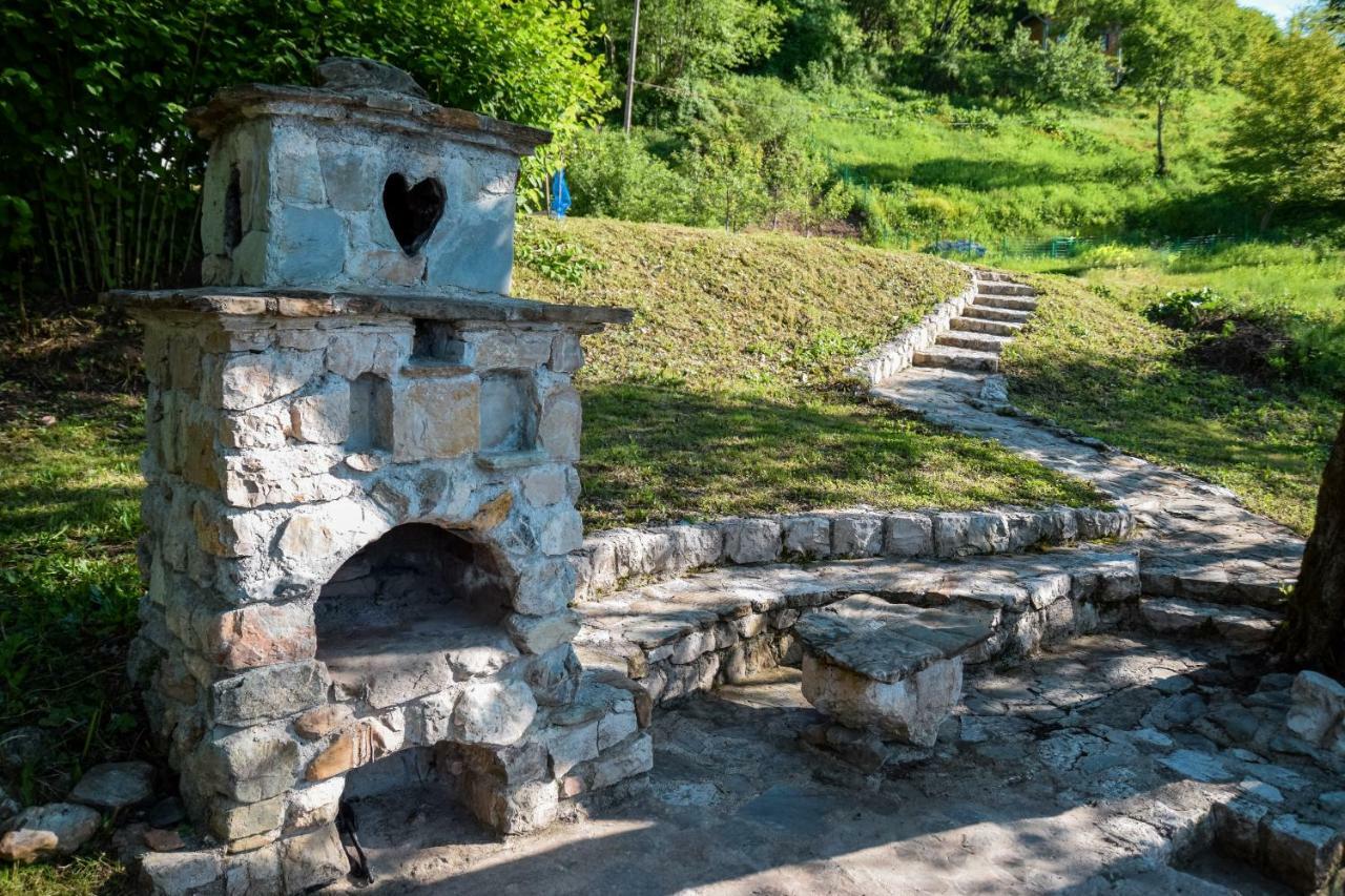 Cobras Plivsko Jezero, Jajce Vila Exterior foto